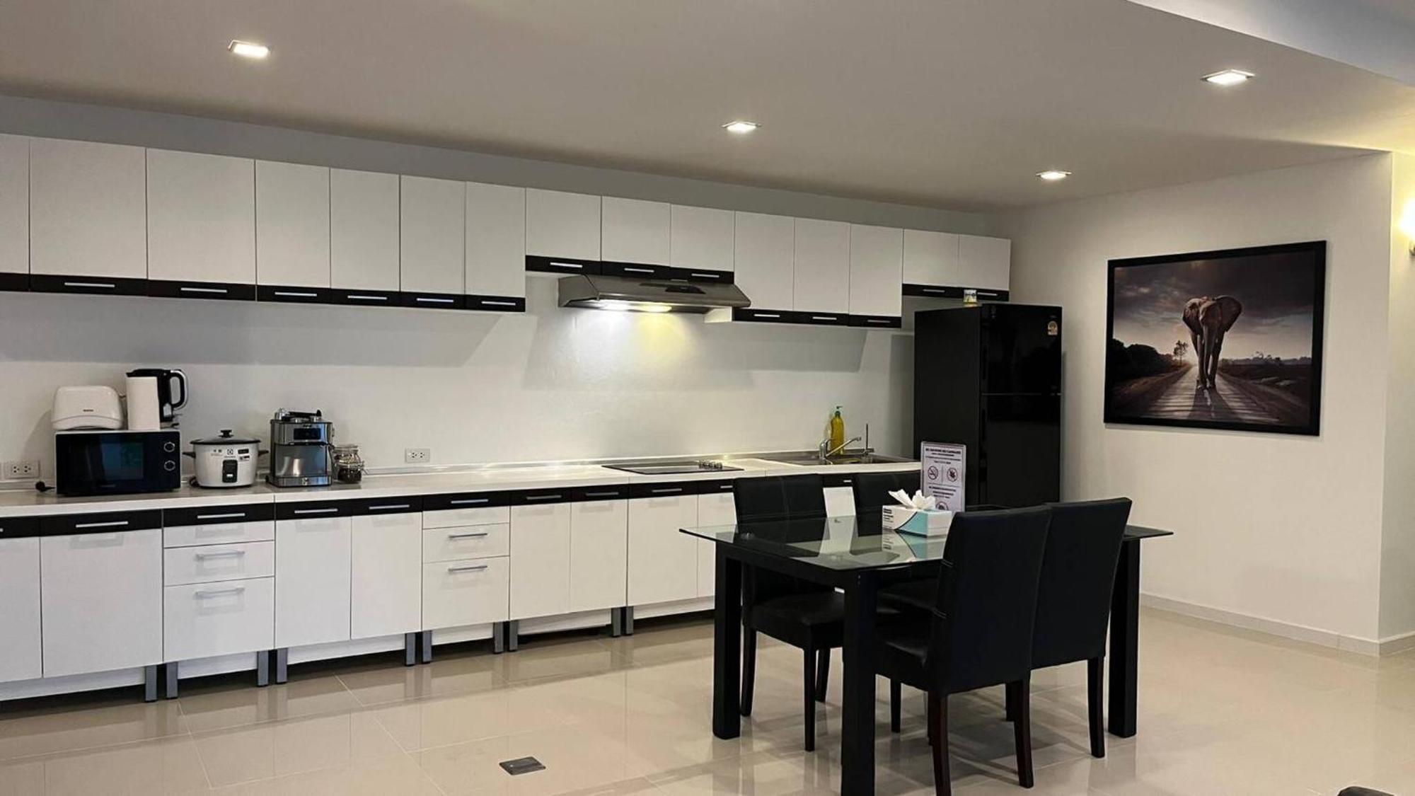 Apartment 6-58 Penthouse 155 Qm 1km Away From *